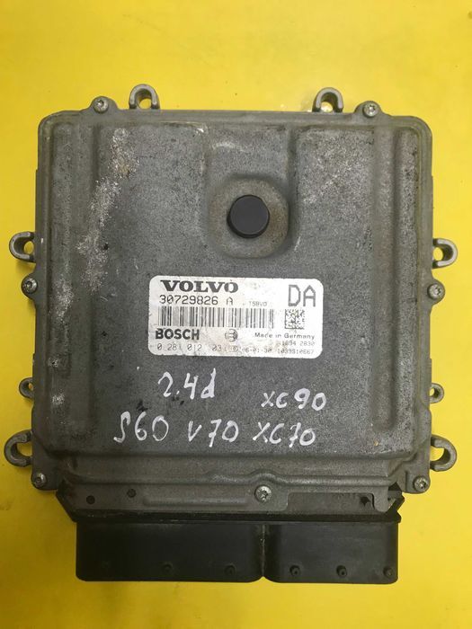 Блок управління двигуном VOLVO S60 2.4 30729826