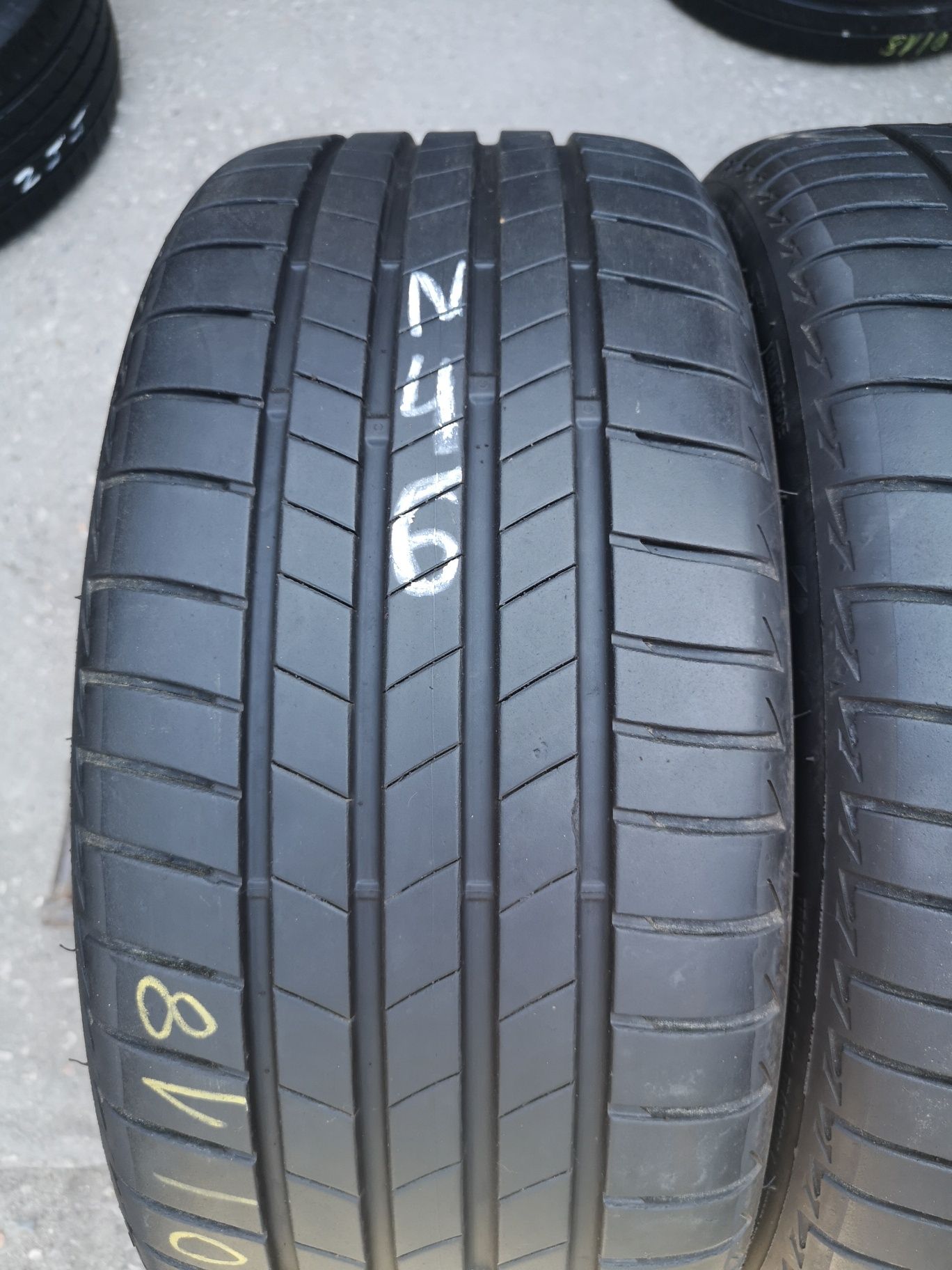 Opony letnie 225/40/18 Bridgestone 2szt 6,5mm 2021r