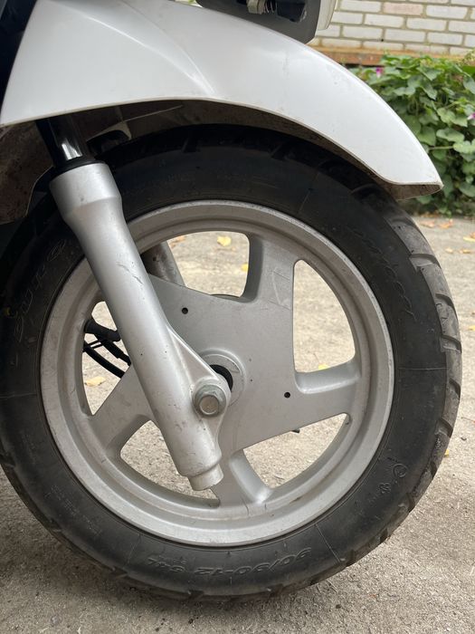 Скутер Yamaha Geer 4t