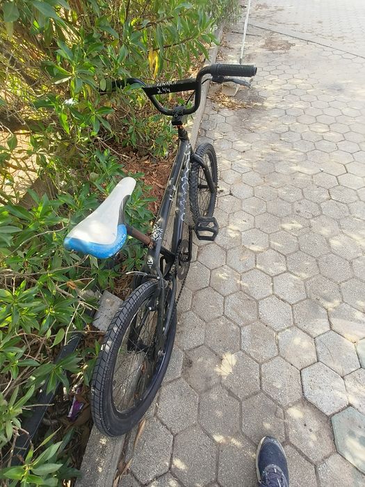 Bicicleta BMX em bom estado