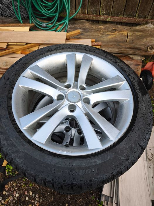 Felgi z oponami zimowymi 8Jx17EH2+   5x112 et35 AUDIMERCEDESVOLKSWAGEN