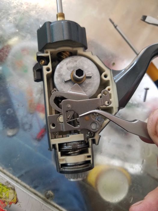 Ремонт и профилактика рыболовных катушек (Киев)