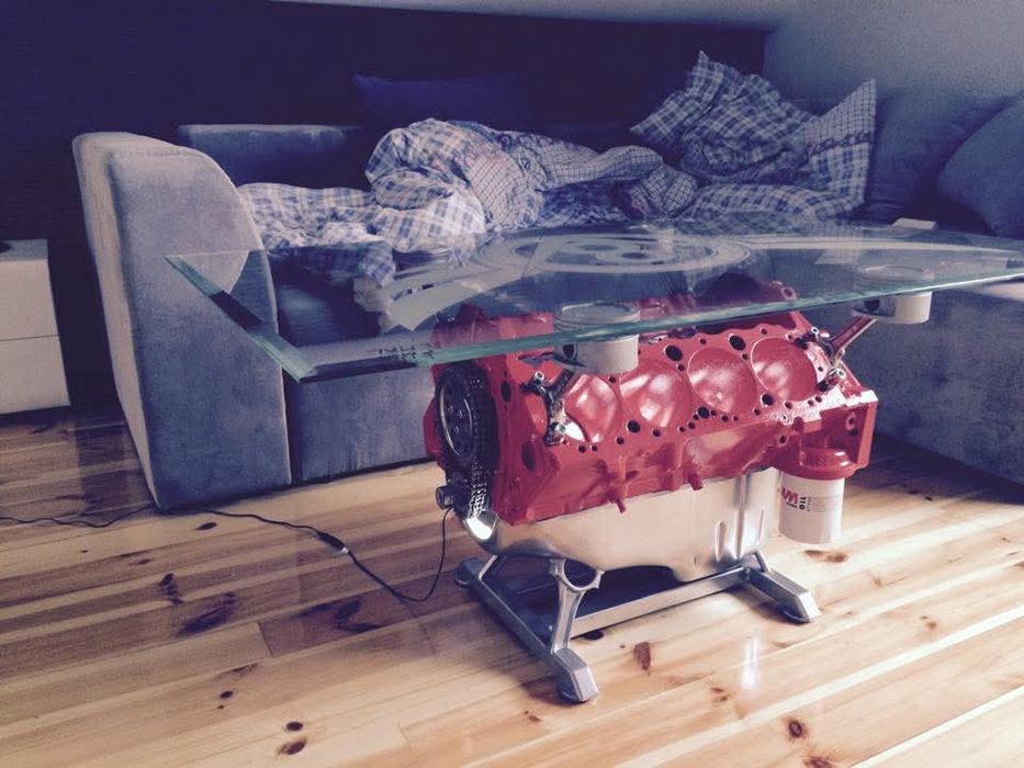 stół stolik z  bloku silnika V8 5.0L MG blok silnika LED Grawer