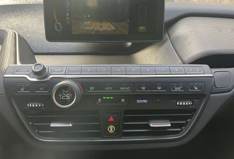 BMW i3  33.2 kWh максимальна комплектація