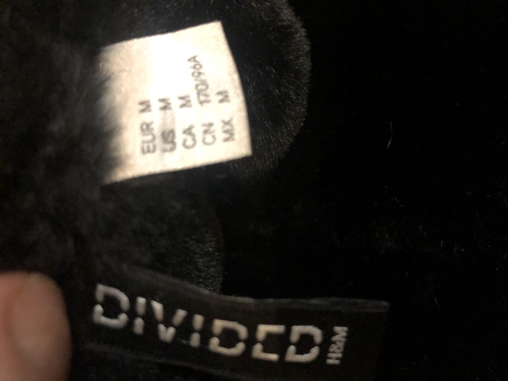 -Miłe   Czarne futerko H&M rozm. M