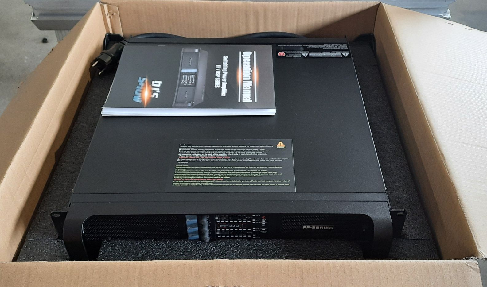 FP22000Q (amplificador 4650Wx4CH)