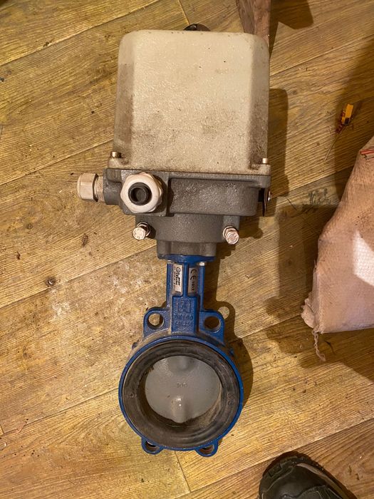 Задвижка типа "баттерфляй" с электроприводом МОКA 52 325.