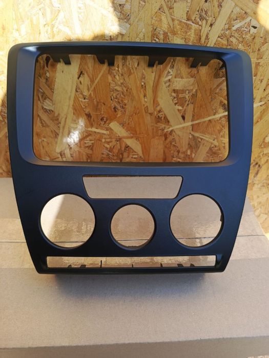 Магнітола Skoda Рамка