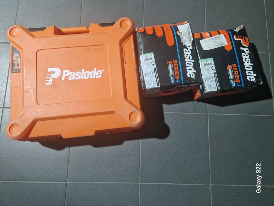 Paslode Gwoździarka IM90CI Lithium oraz Gwoździe