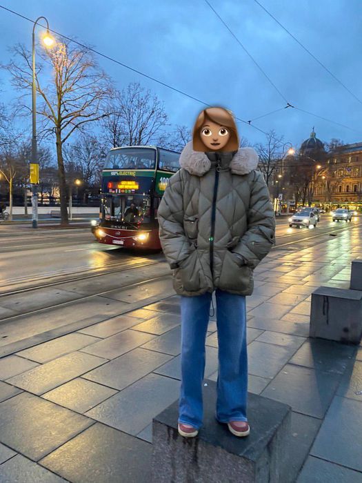 Зимова куртка LeКris для дівчинки 10-12 років