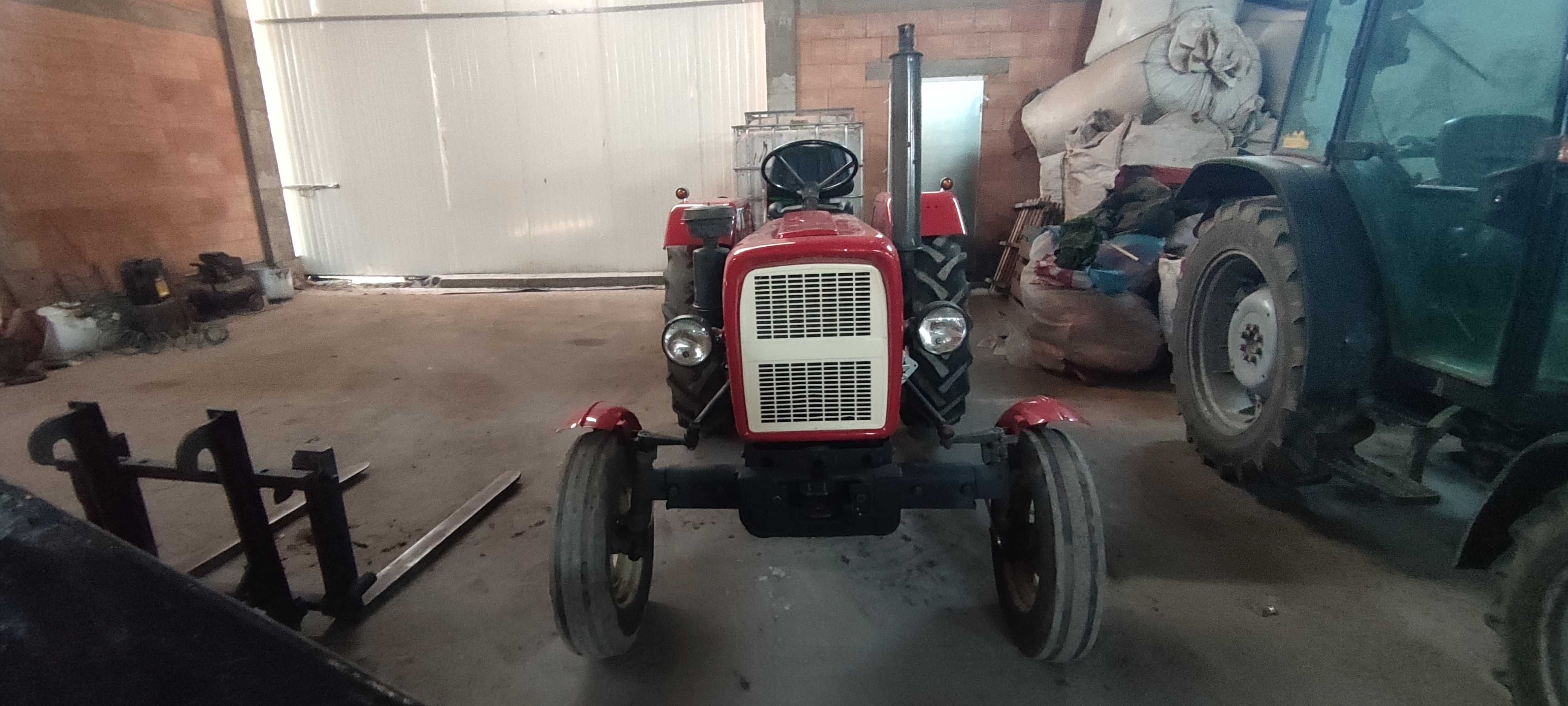 Sprzedam ciagnik rolniczy ursus c 330 m oraz inne maszyny rolnicze