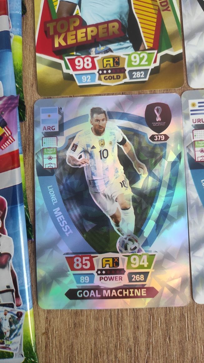 Karty piłkarskie world football stars 10 saszetek po 10 kart nowe