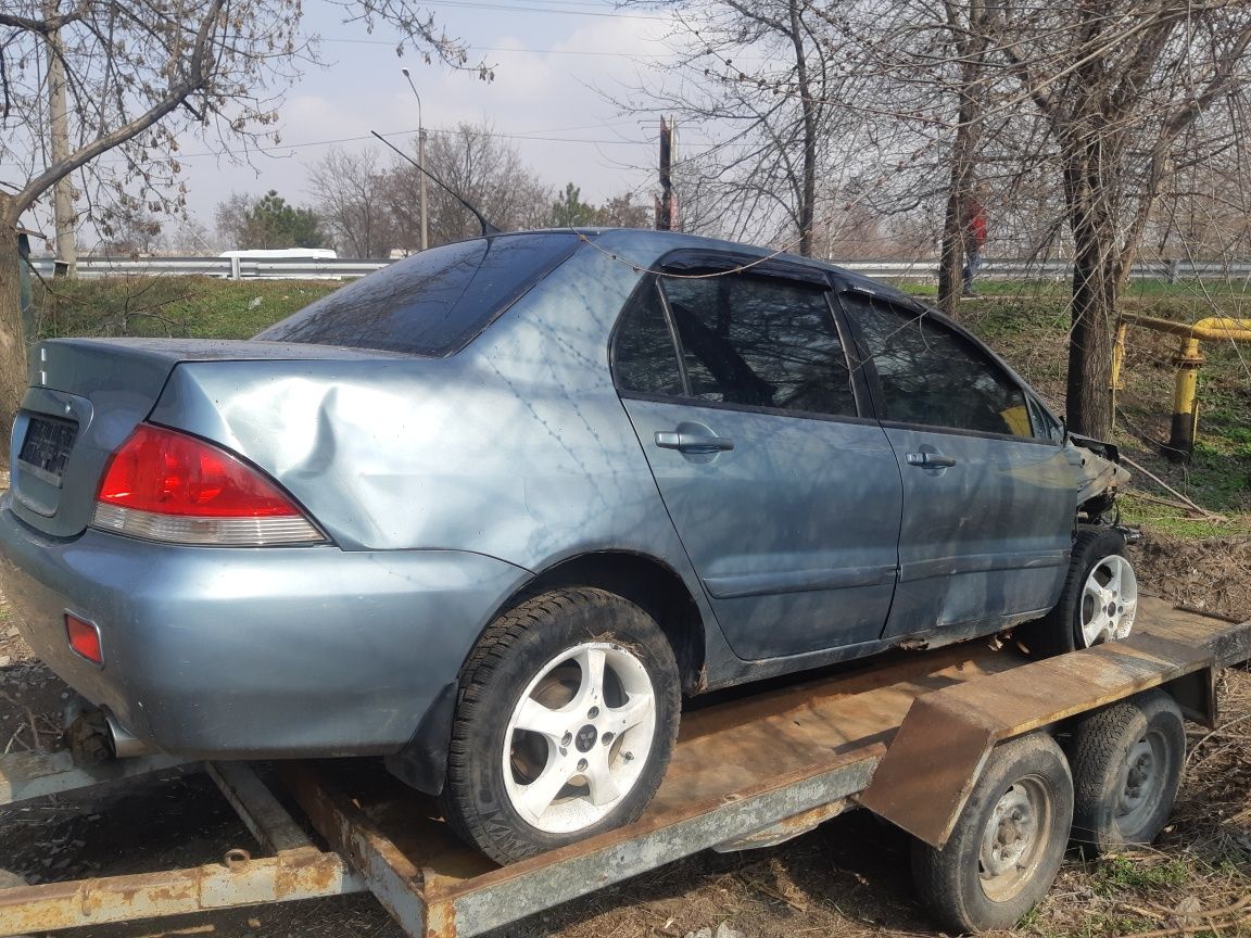 Разборка Mitsubishi Lancer  9 1.6