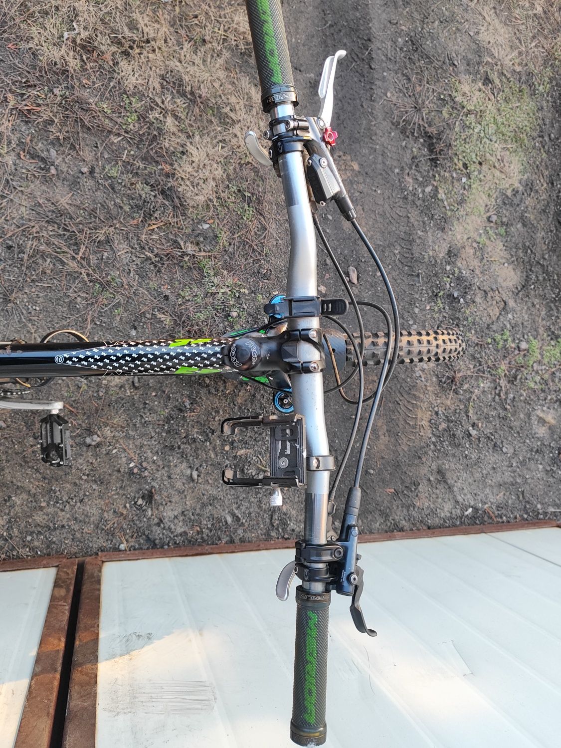 Commencal meta 5.5 carbon 26 koło