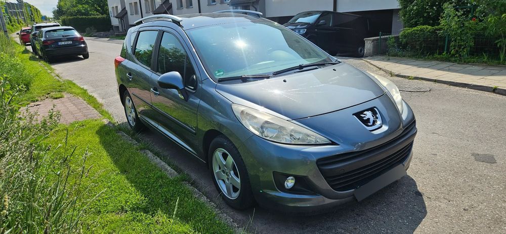 Peugeot 207 PEUGEOT 207 SW 1.4 *Lift *PANORAMA DACH *Klima**