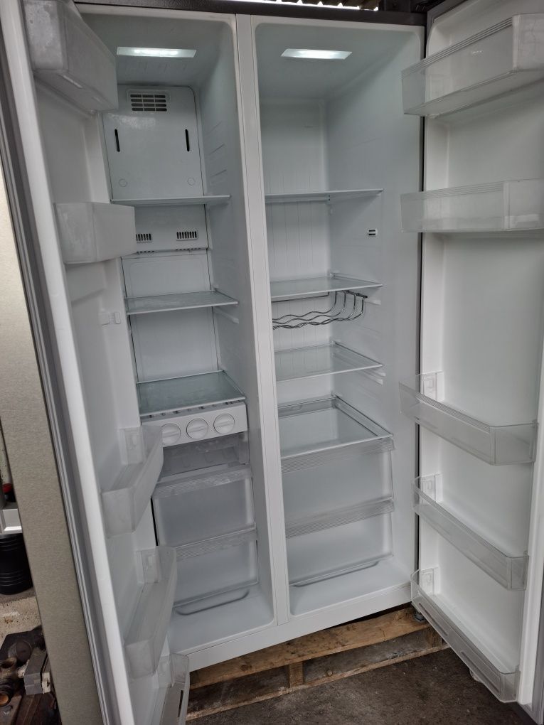 Frigorífico estilo americano Confortec
