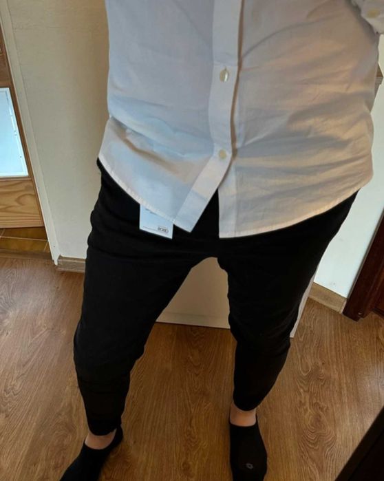 Nowe z metką spodnie męskie Asos chinos