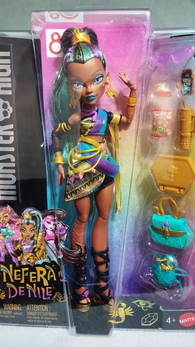 Ляльки монстер хай monster high Робекка Оперетта Нефера Поссі Дьюс