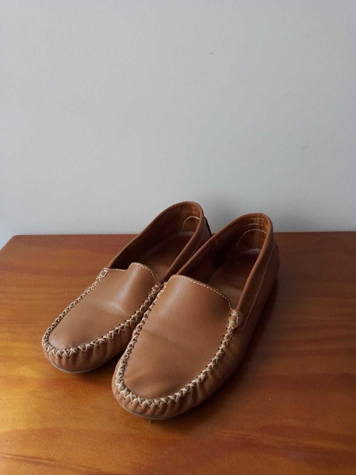 Sapatos de mulher rasos