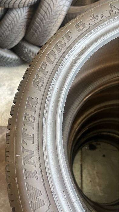 Зимові Шини 235 45 R18 Dunlop 2023 Year!