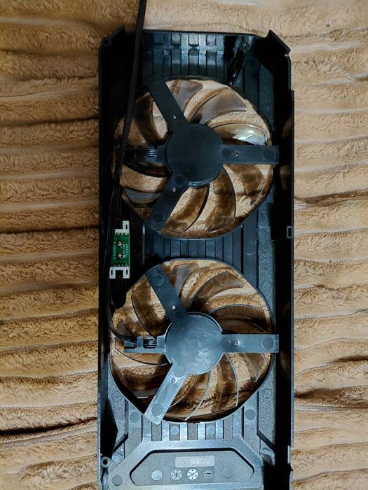 Корпус з кулерами palit 1080, 1070