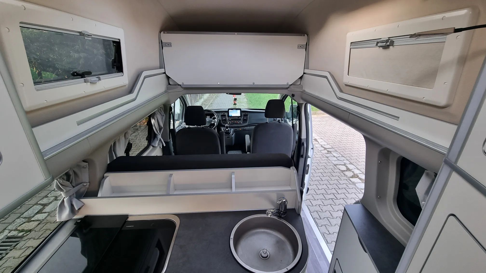 Westfalia Nugget  Ford Nugget Plus Westfalia Tranit Custom