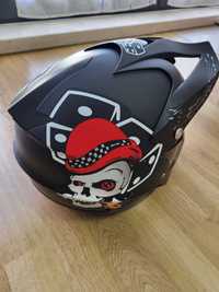 Capacete de cross NOVO (nuca usado)