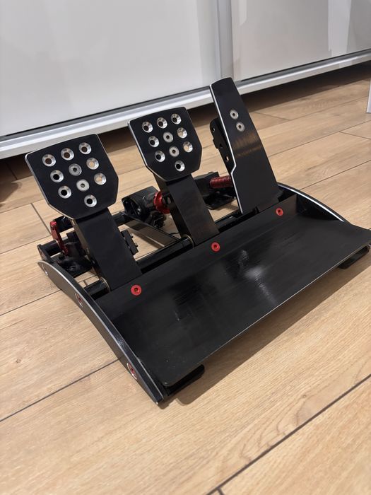 Pedały Fanatec V3 simracing