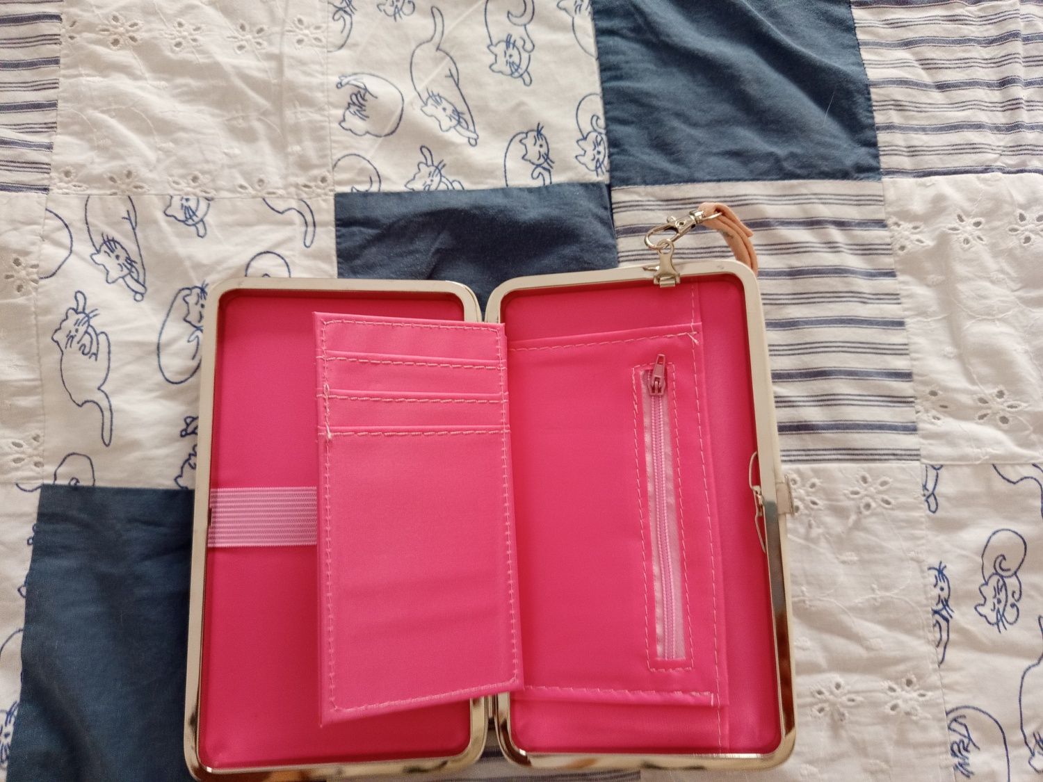 Carteira cor de rosa