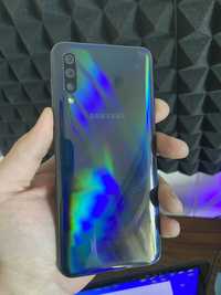 Samsung Galaxy A50 6/128Гб