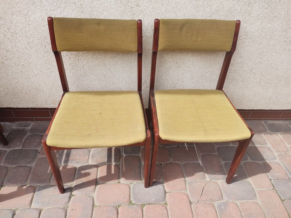 6 sztuk krzeseł Medeo PRL 1982 rok