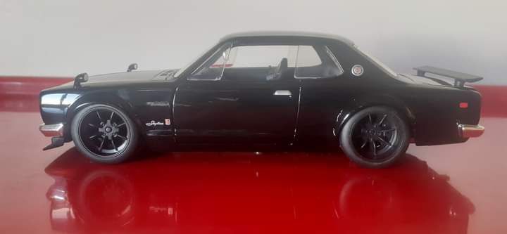 Nissan skyline (novo em caixa, escala 1/24 fast & furious)