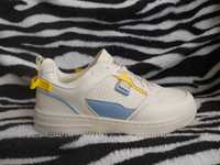 Белые кроссовки желто-голубые вставки 38,39