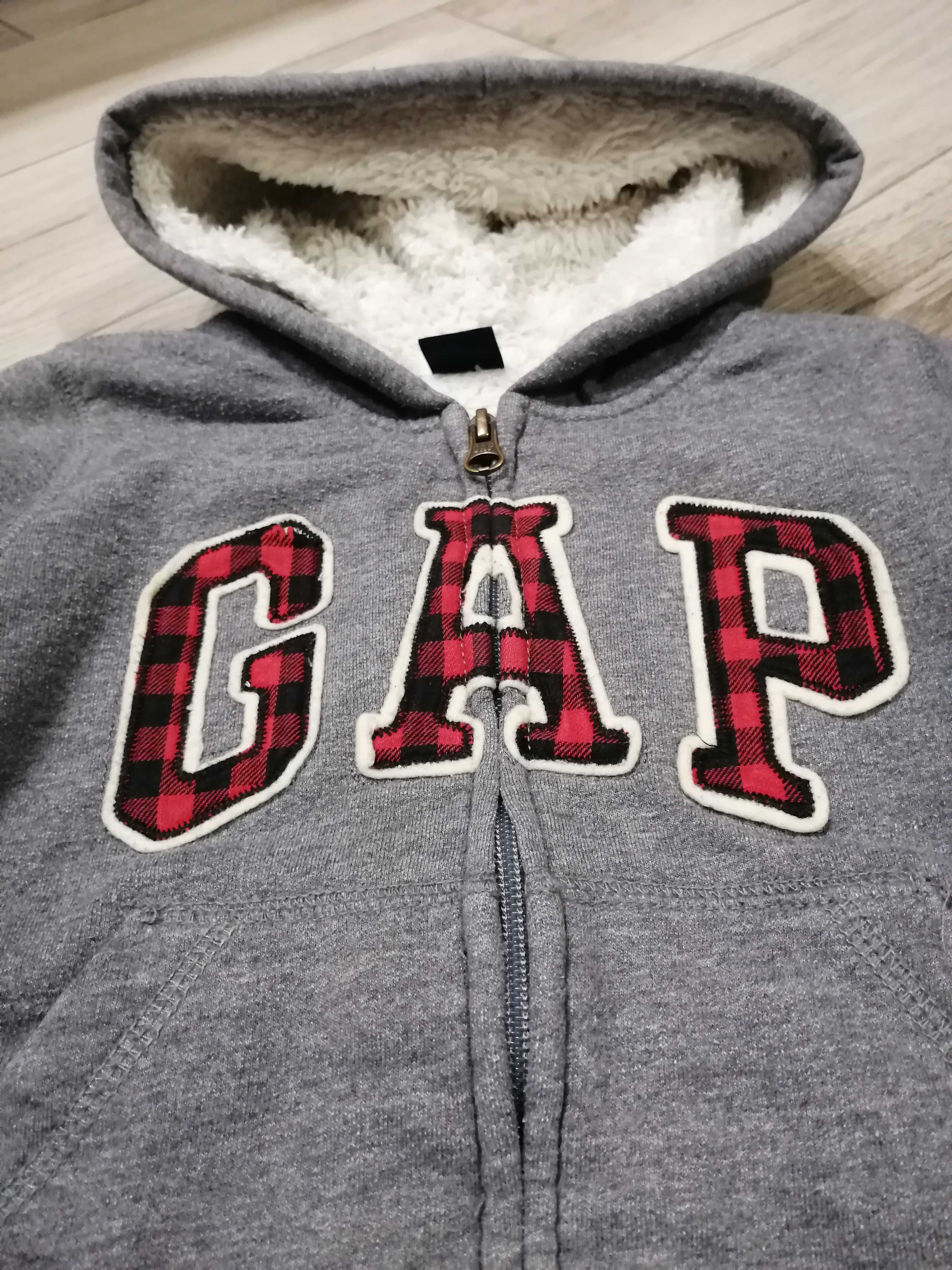 Bluza chłopięca ocieplana z kapturem na jesień baby Gap 2 latka