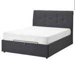 Cama com arrumação
