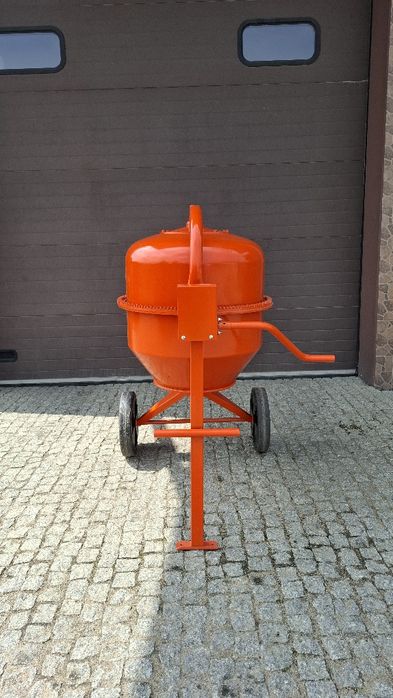 Betoniarka Belle Altrad MK-185 Profi