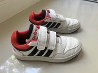 Buty adidas dziecięce r.33