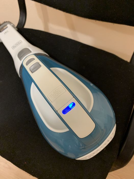 Пылесос автомобильный BLACK DECKER 16V Lithium