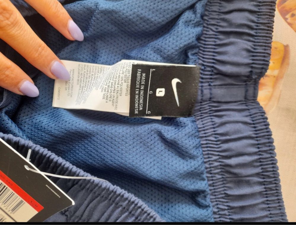 Short nike novo com etiqueta