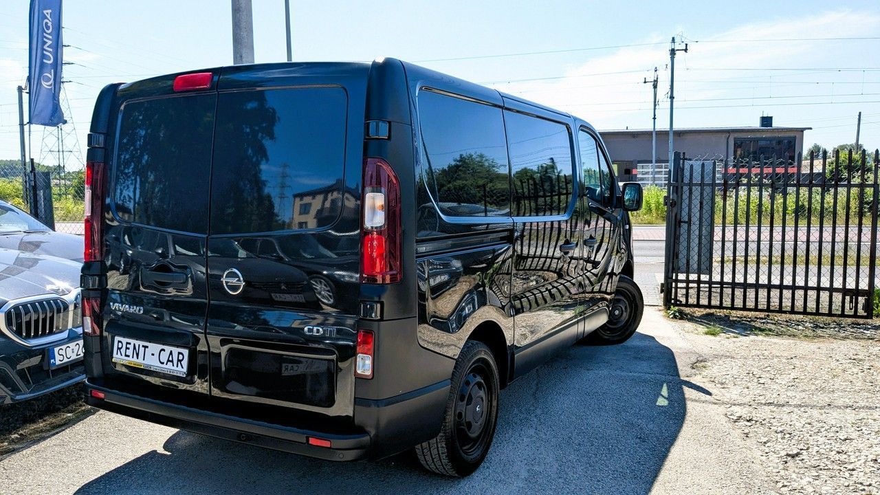 Opel Vivaro  1.6CDTi*115PS*Ciężarowy BUS 3-Osoby Bezwypadkowy Klima*Serwis*