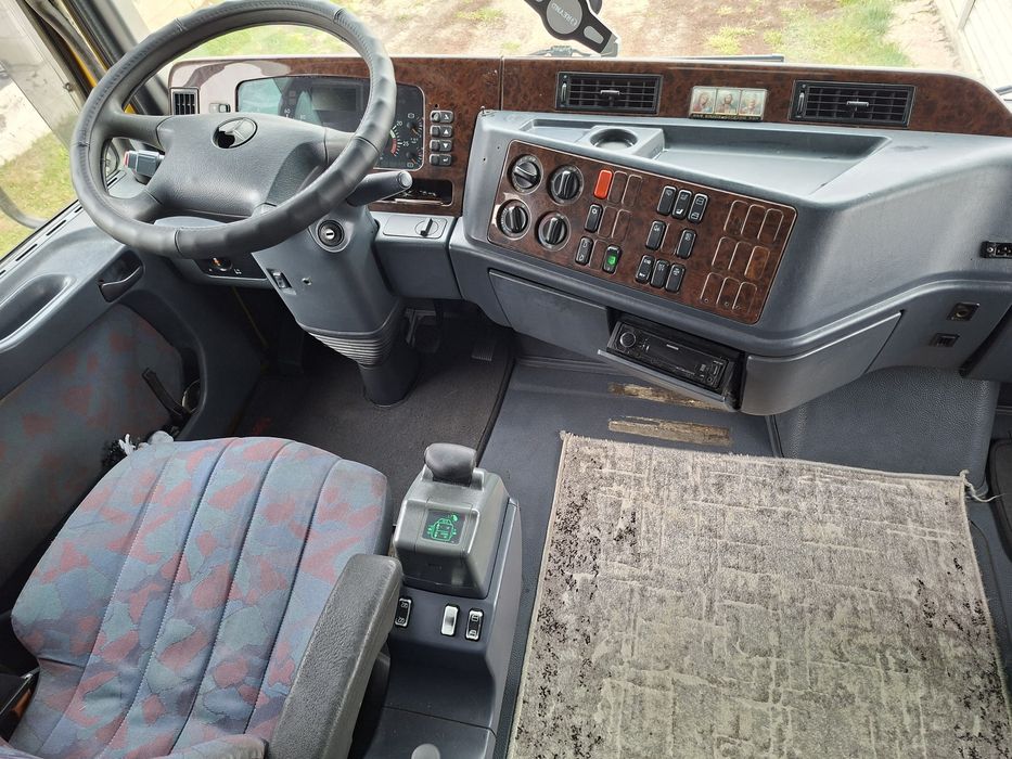 Mersedes Actros 1835 комплект 120кубів