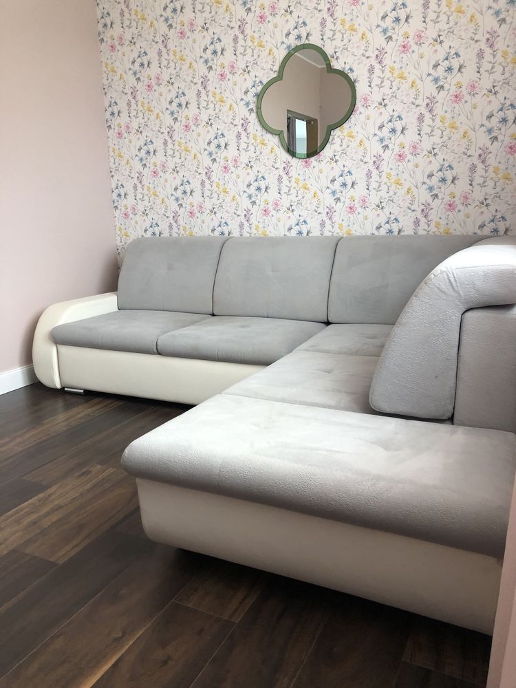 Narożnik z funkcją spania