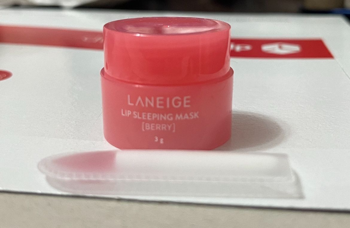 Laneige - Lip Sleeping Mask - Berry - intensywnie regenerująca suche