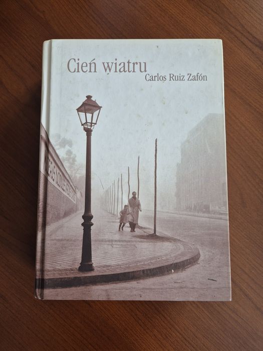 Cień wiatru, Carlos Zafon