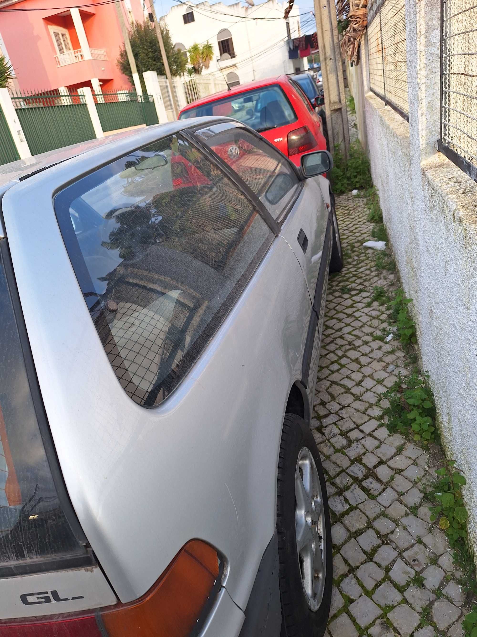 Honda EC 1.4 GL 1991 com inspecção até Agosto.Boa base para restauro .