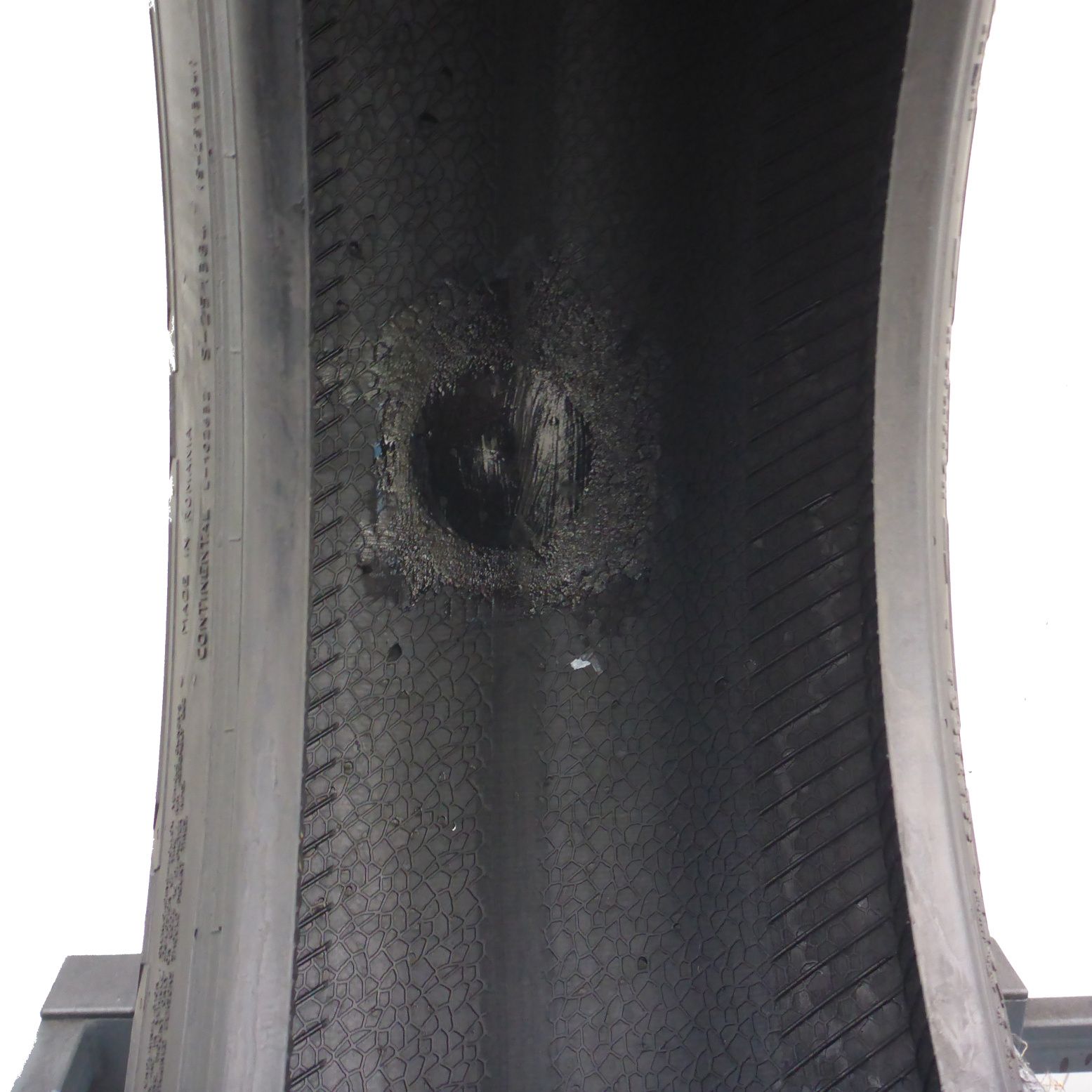 Opony 225/65/16C Continental 225/65R16C 112/110R Zimowe 2024 7-8mm