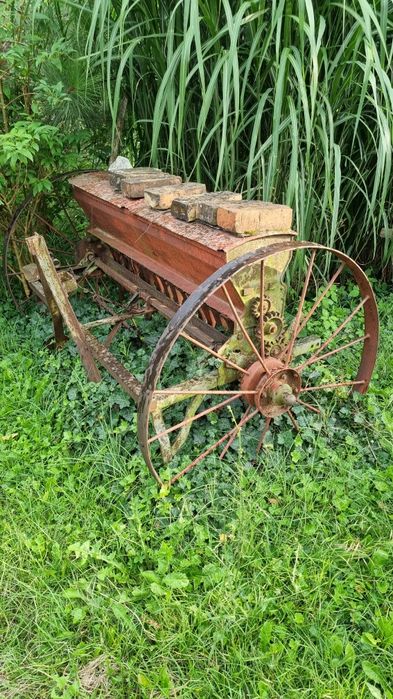 Siewnik konny na podnośnik