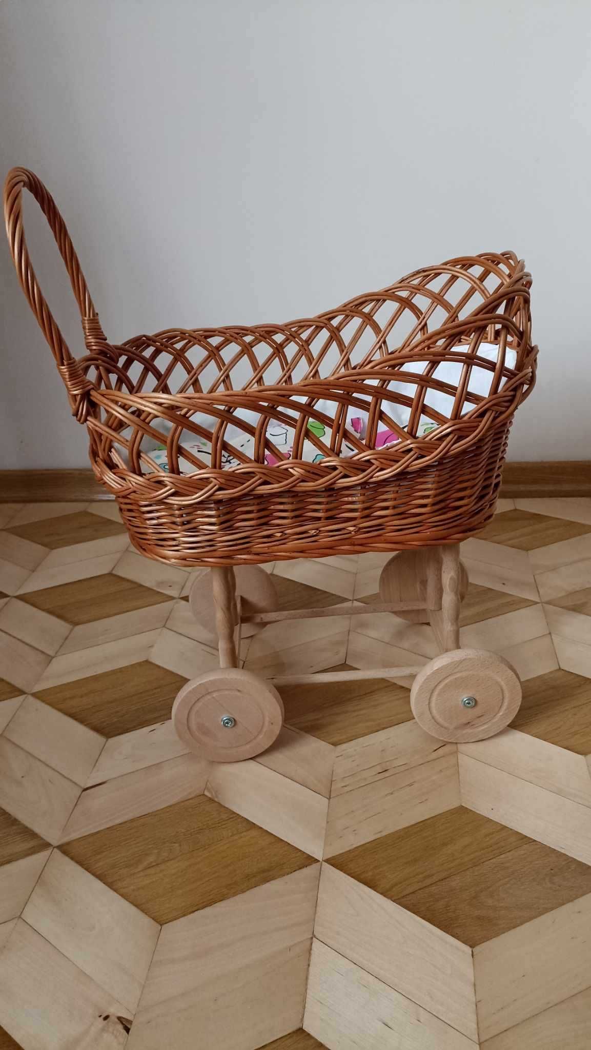 Wiklinowy wózek dla lalek + Gratis