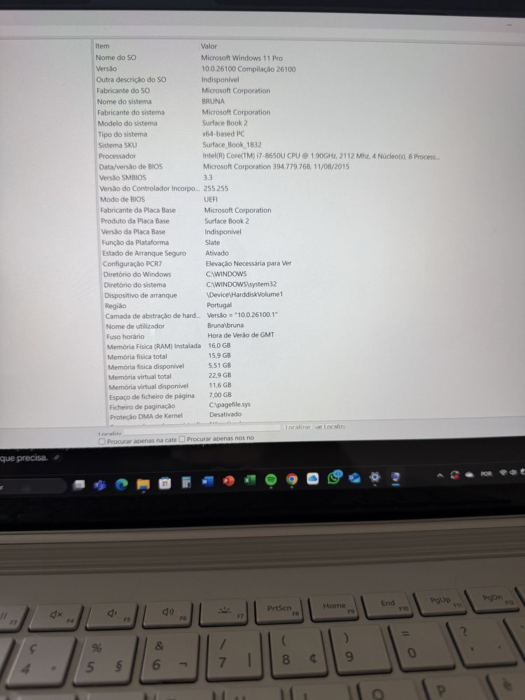 Microsoft Surface Book 2