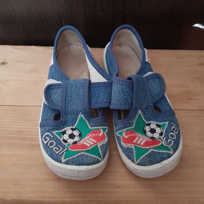 Віддам кеди 18см хлопчик 28розмір